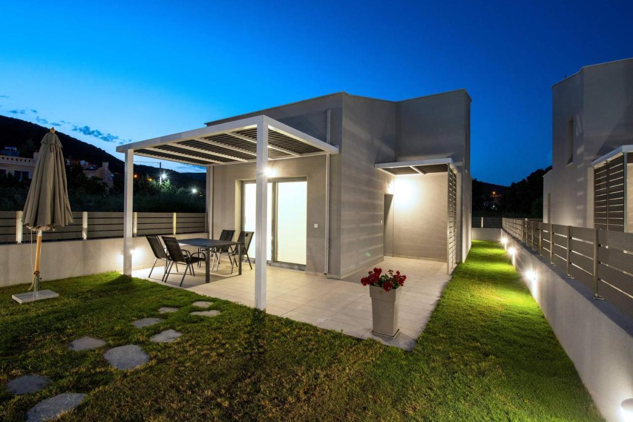 Ag Luxury Villas, Iraklitsa Nea Iraklitsa
