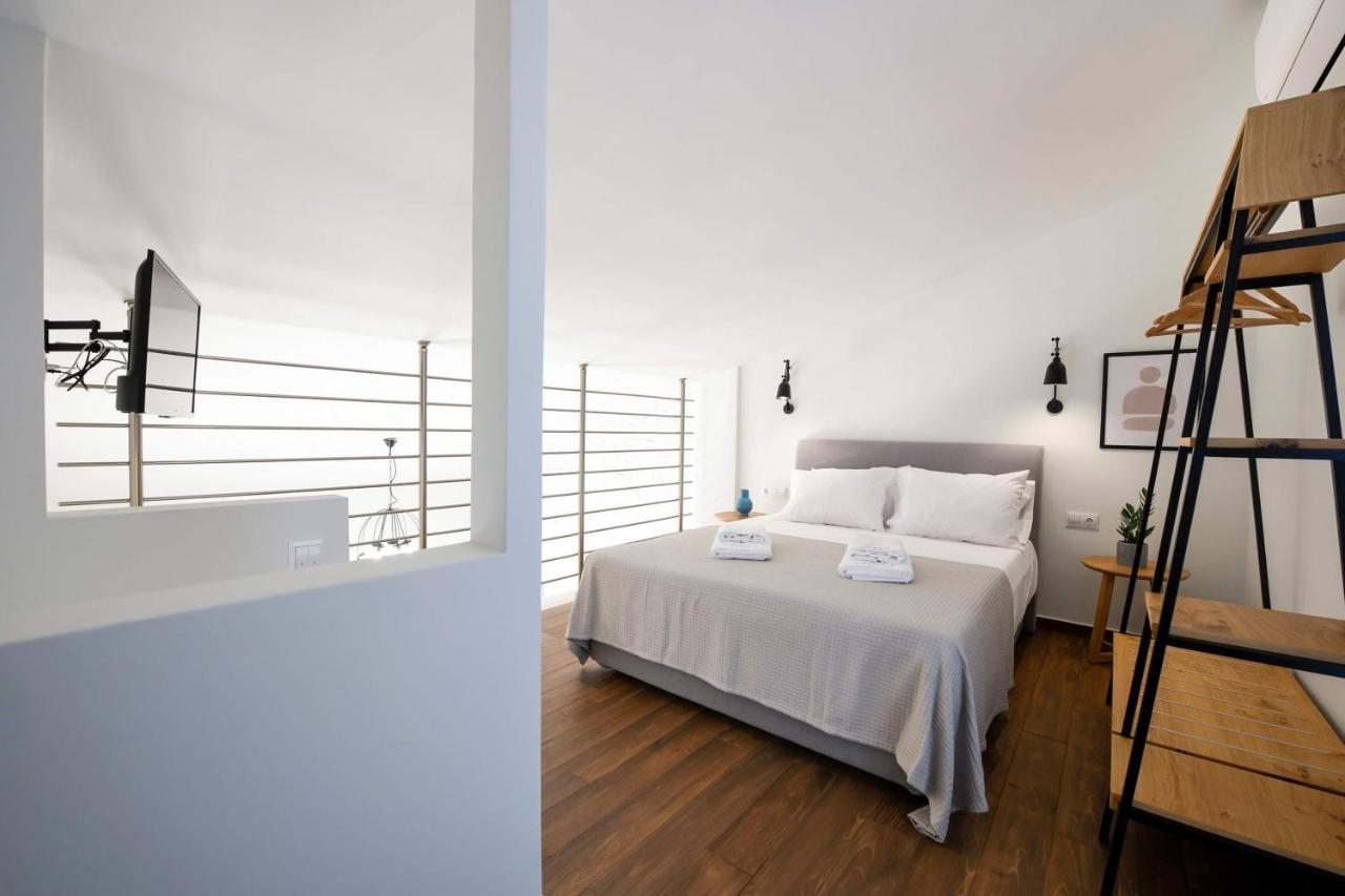 Ag Luxury Villas, Iraklitsa
