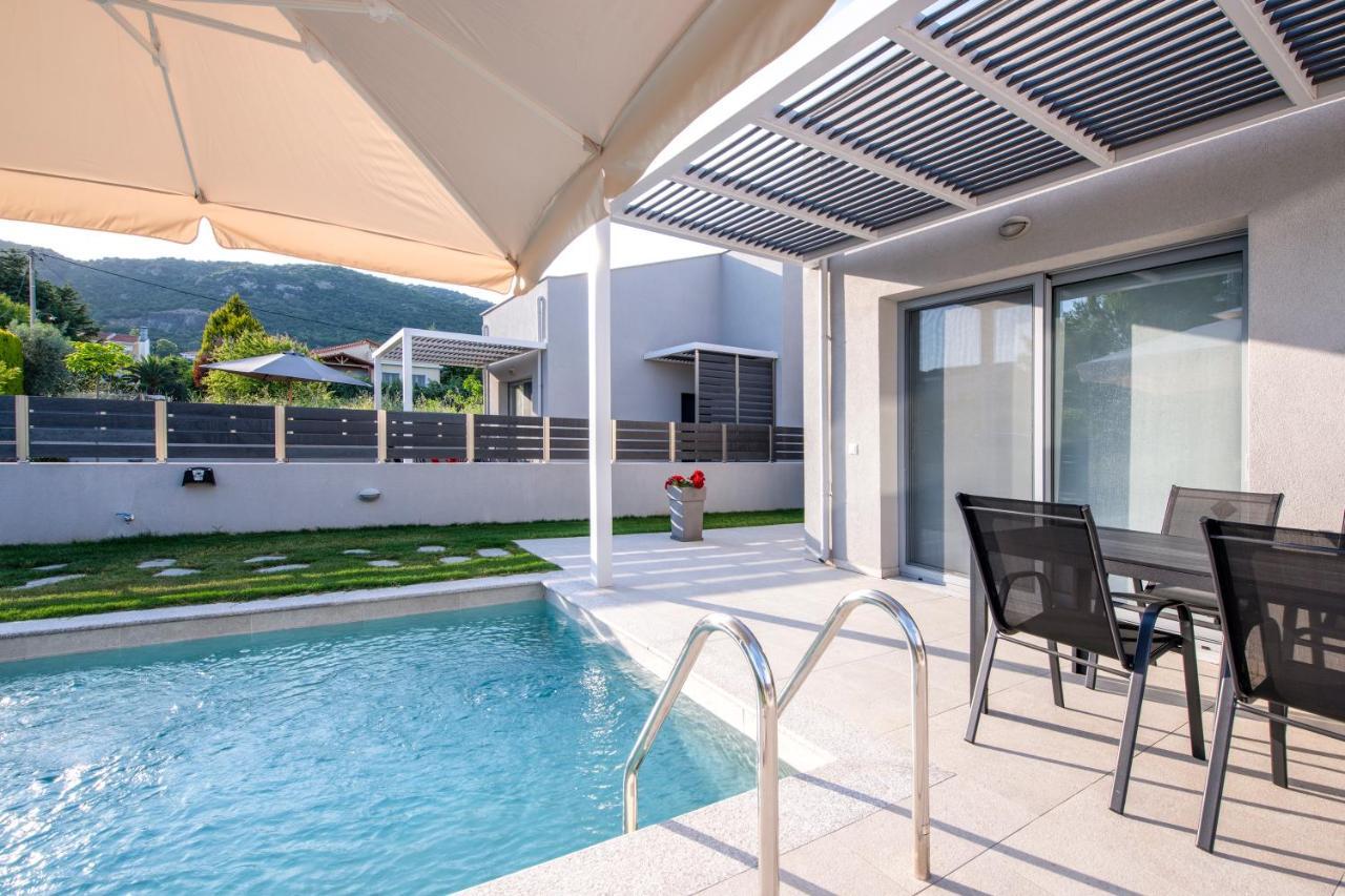 Ag Luxury Villas, Iraklitsa Villa *