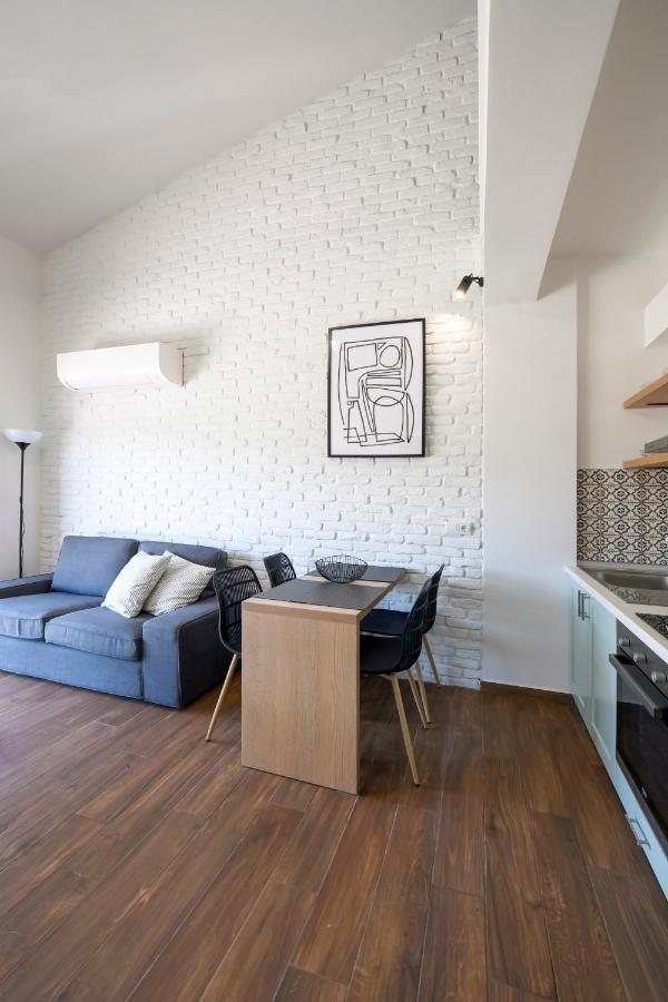 Ag Luxury Villas, Iraklitsa * Nea Iraklitsa