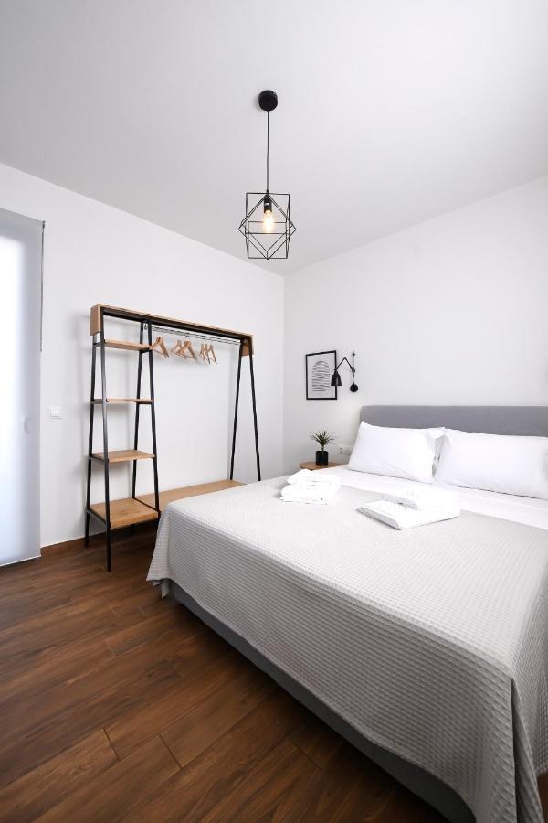 Ag Luxury Villas, Iraklitsa Villa