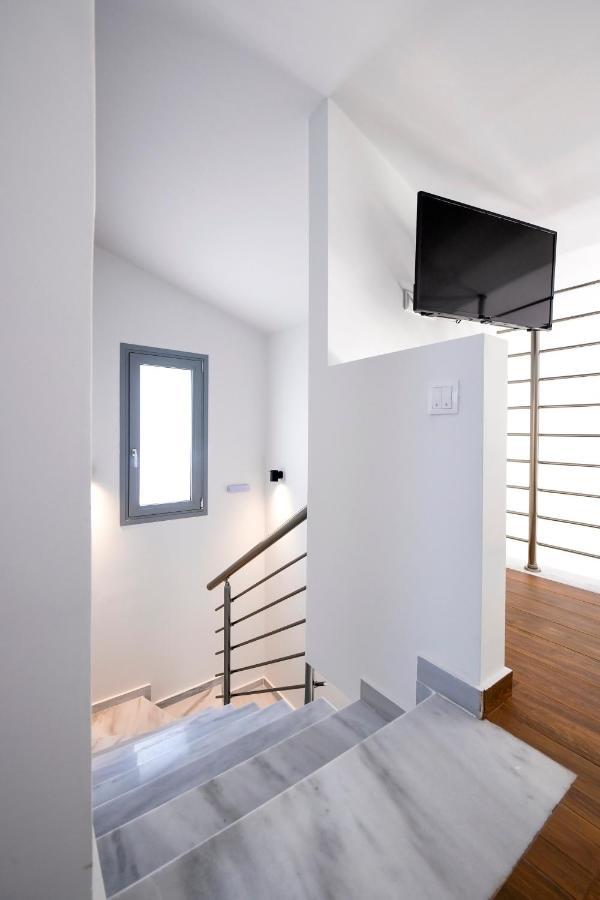 Ag Luxury Villas, Iraklitsa Villa