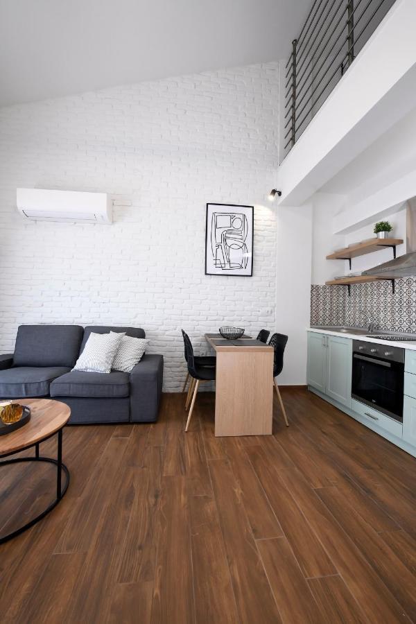 Ag Luxury Villas, Iraklitsa Nea Iraklitsa