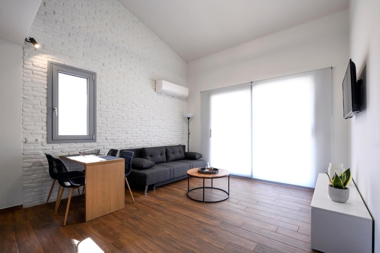 Ag Luxury Villas, Iraklitsa *