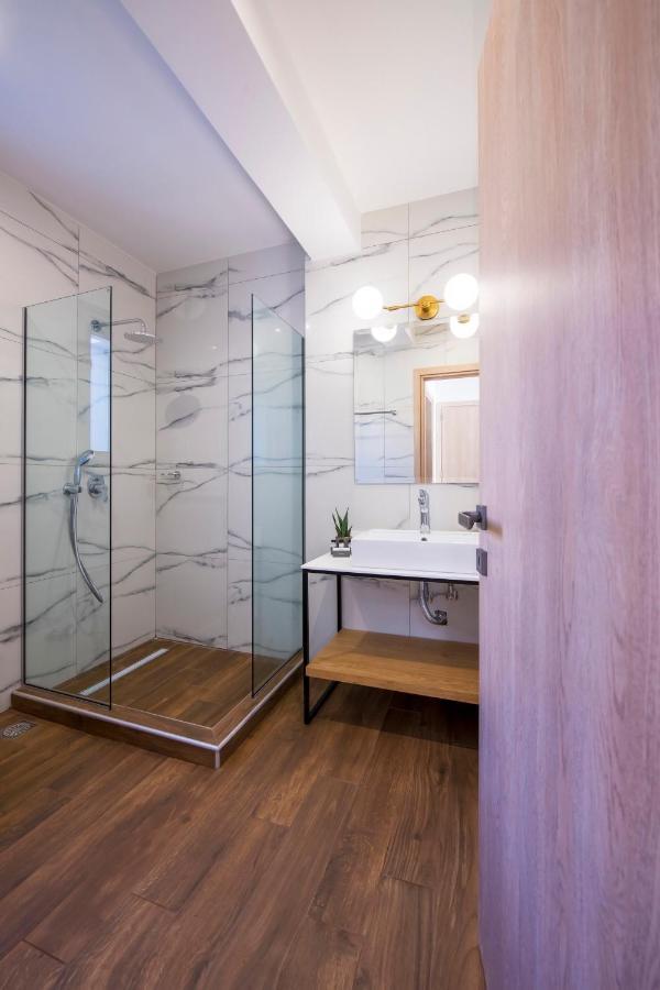 Ag Luxury Villas, Iraklitsa Villa Nea Iraklitsa
